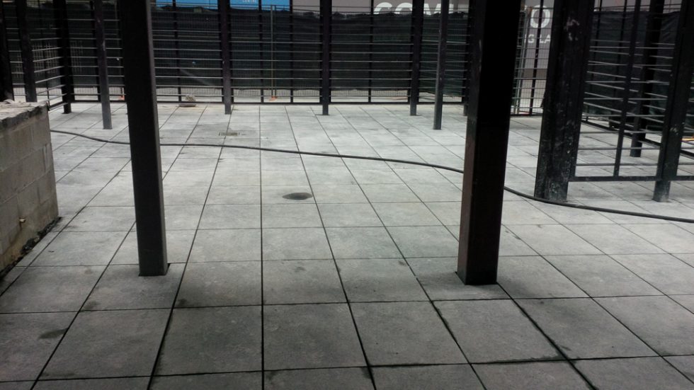 The Keg Patio Costa Caulking